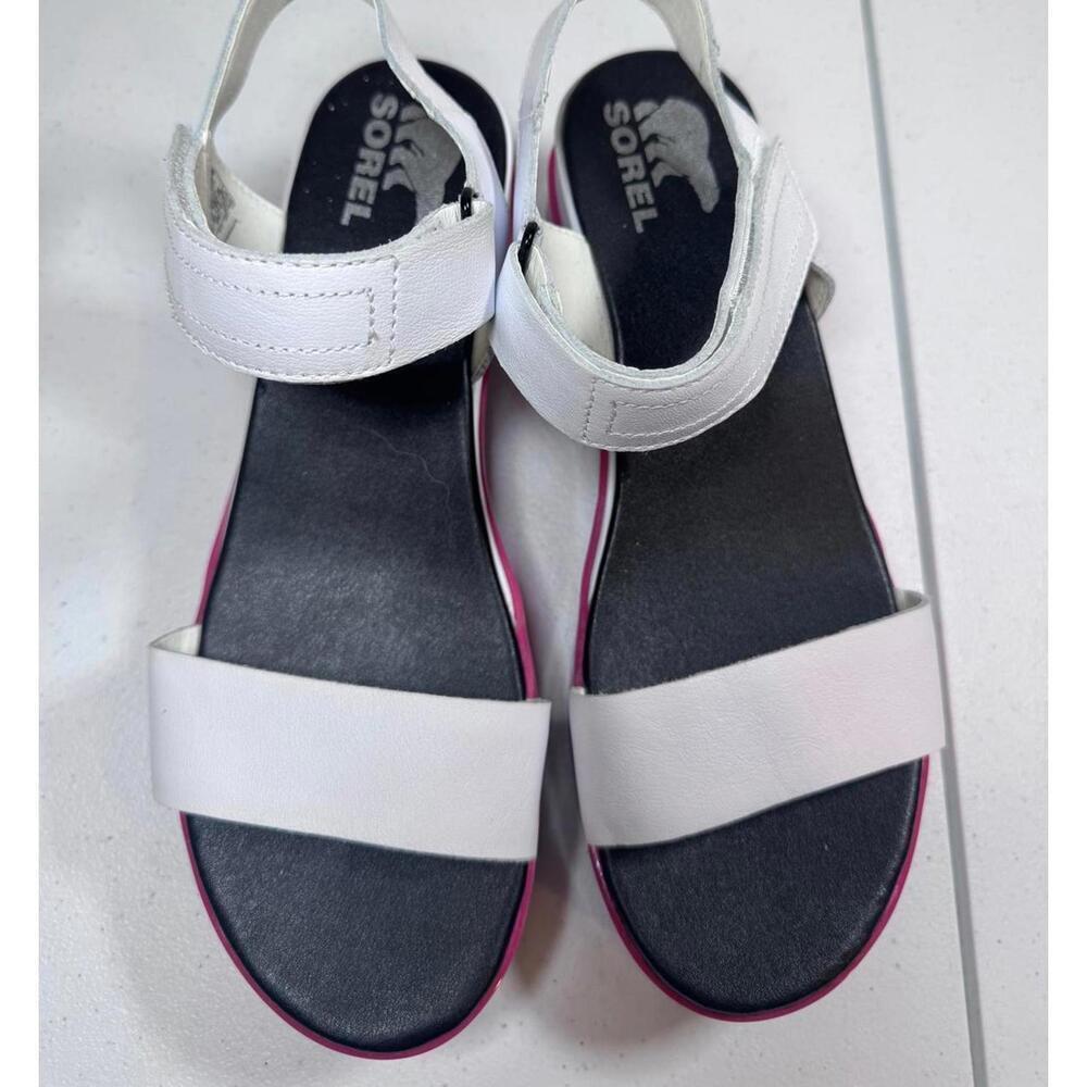 Stylish Sorel Women's Platform Sandals - White & Pink - Picture 2 of 5